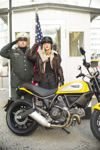 ©hermann-koepf-ducati-scrambler-berlin-l1035833