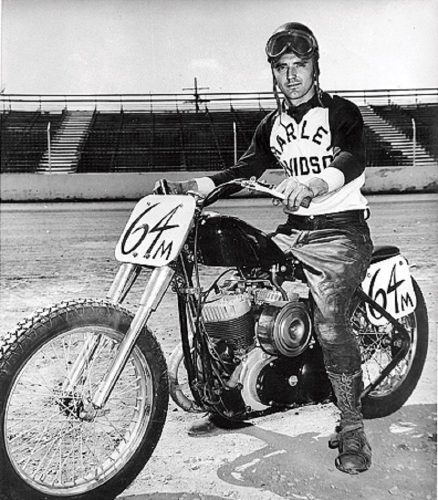 Everett-Brashear-64M-52KR-Sturgis-5-Mile-National-Winner-Aug-10-1952