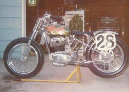 swanson-frame-flat-track-vintage-ducati-short-track-green