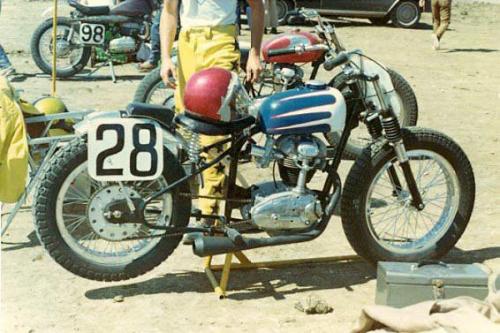 swanson-frame-flat-track-vintage-ducati-short-tracker-250